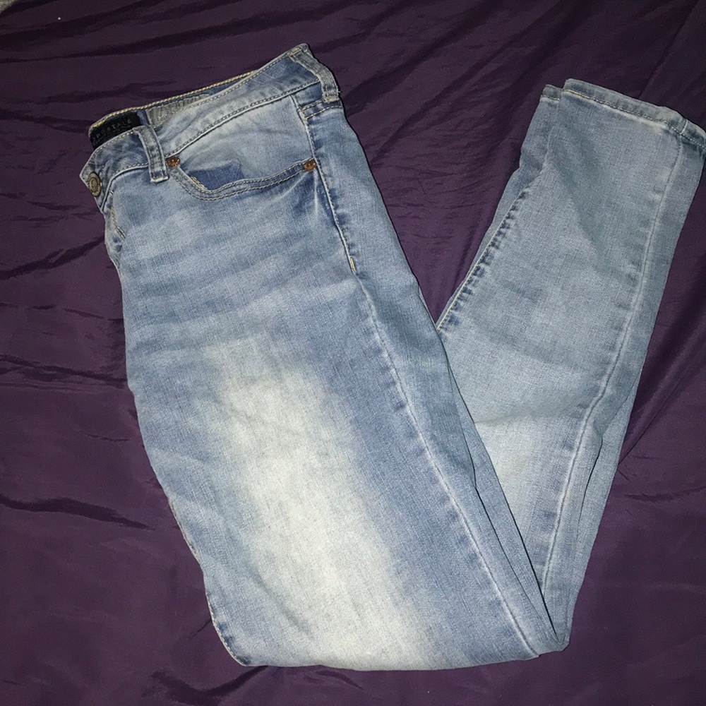 Light wash jeans